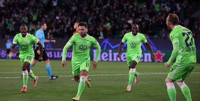 沃尔夫斯堡遭遇争议判罚，主场失利的简单介绍