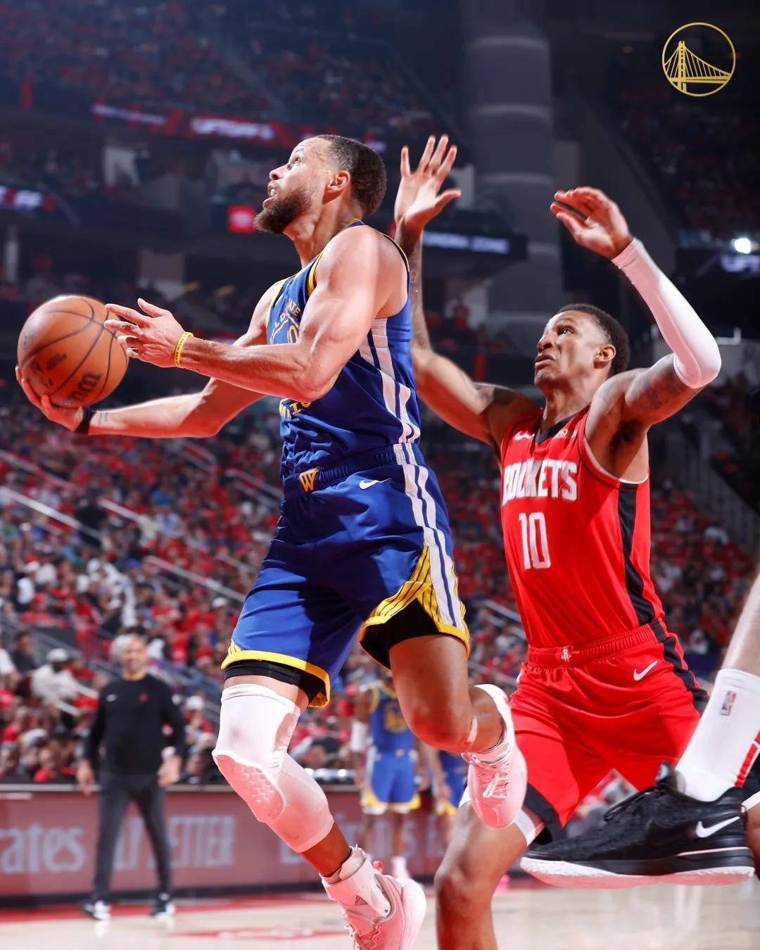 九游体育-包含火箭队球员集体高烧，致使比赛延期的词条