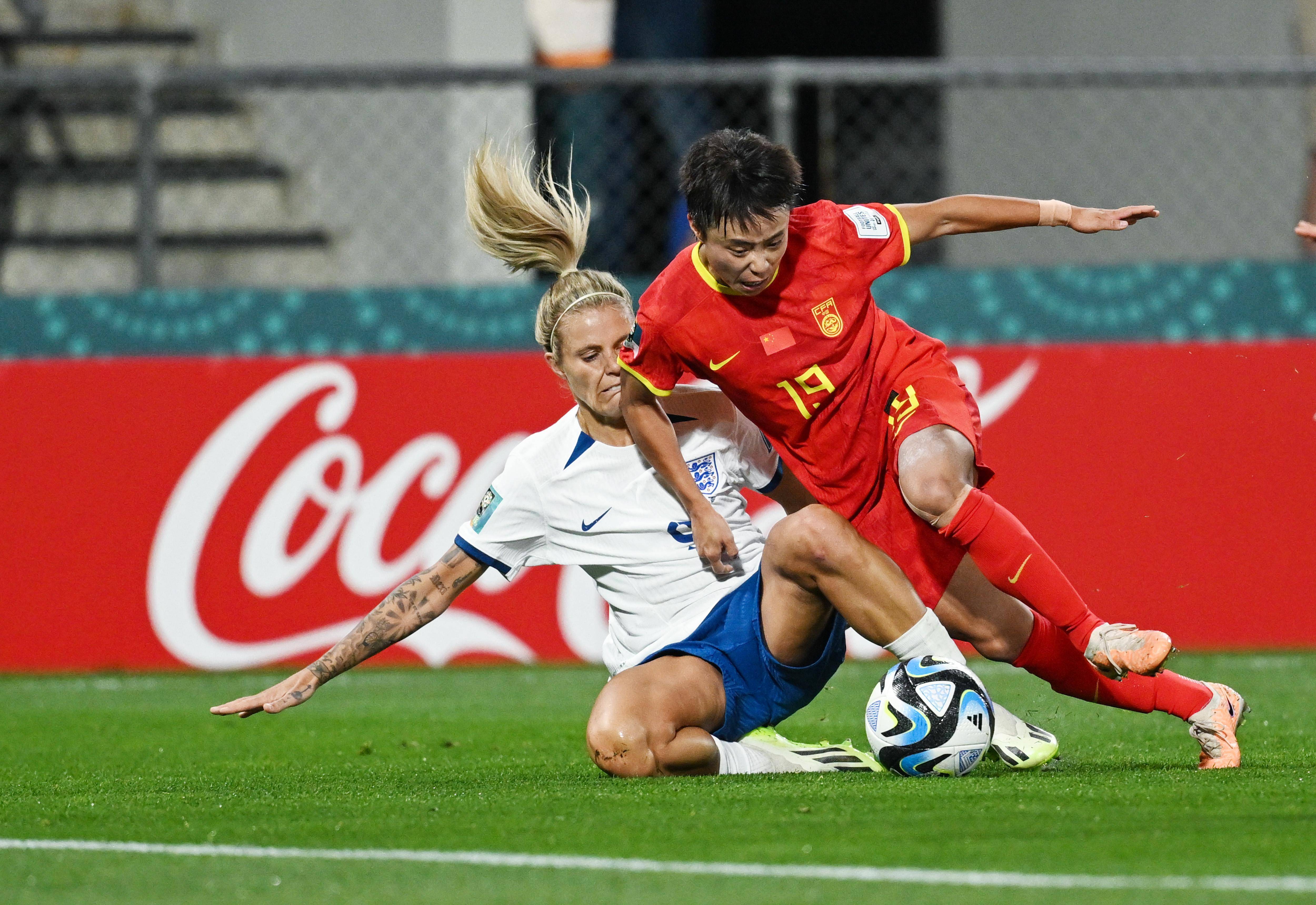 九游体育登录-包含女足队员备战世界杯，训练积极的词条