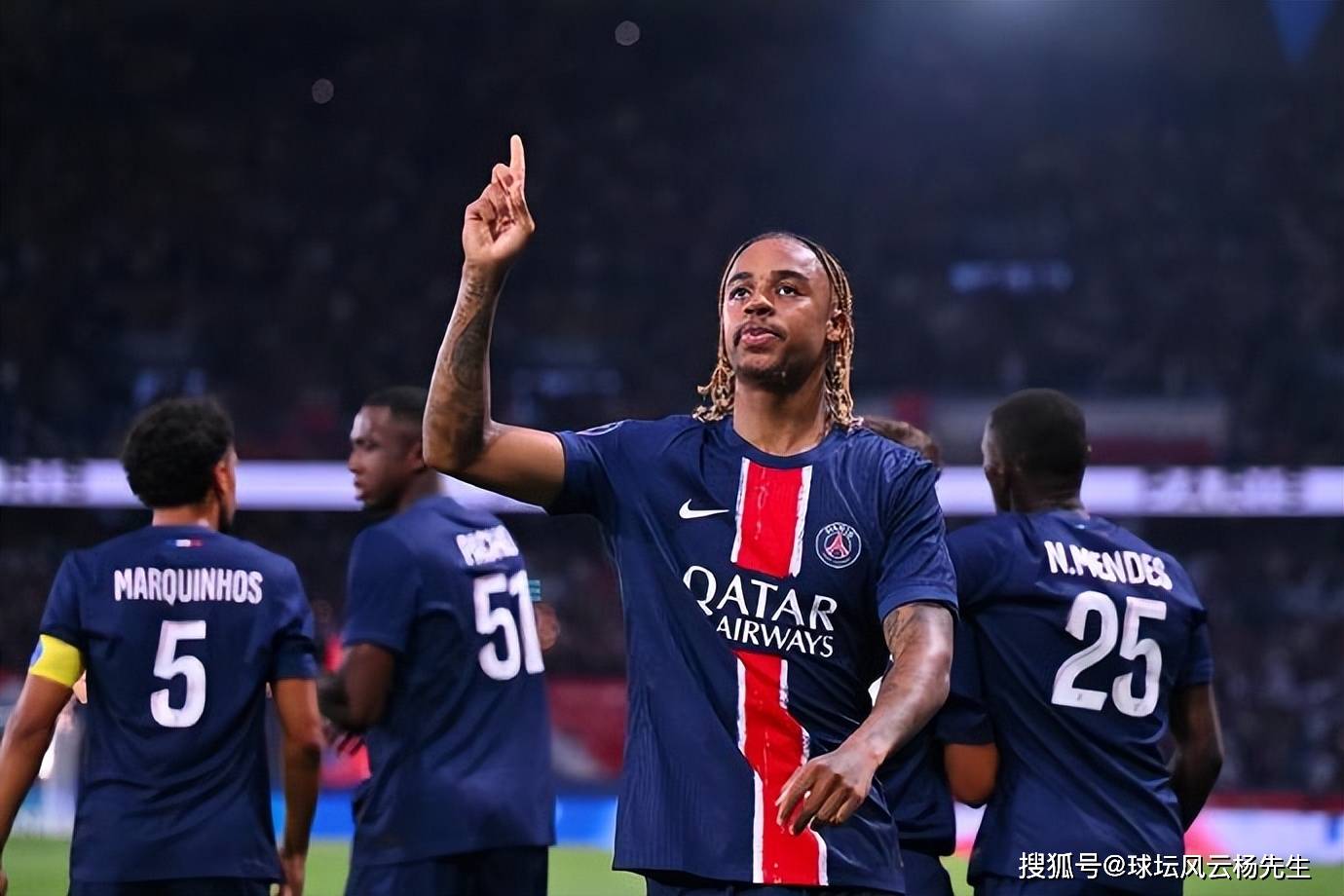 包含巴黎圣日耳曼战胜对手，取得胜利的词条