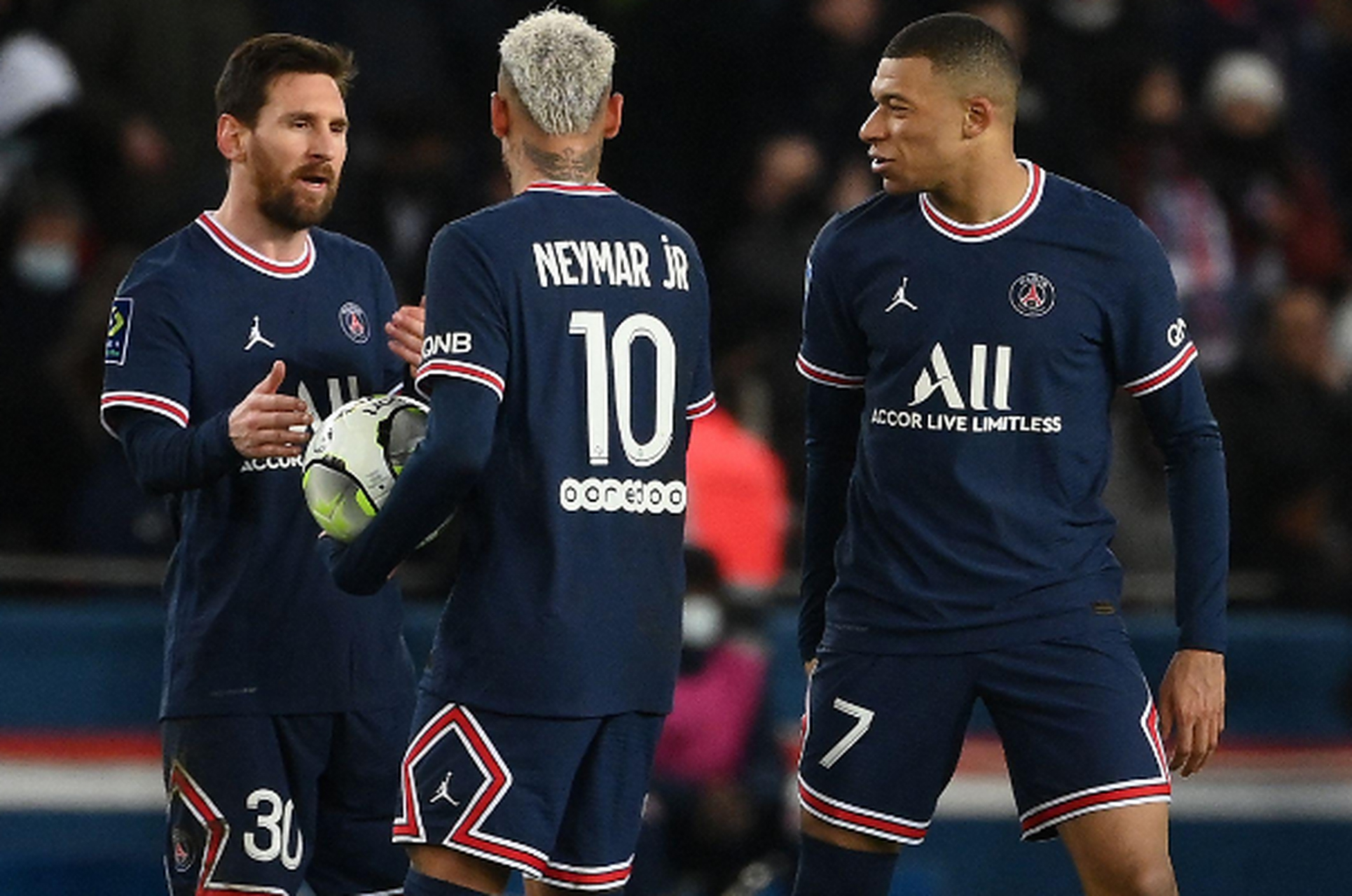 里尔主场惨败，法甲冠军梦正在破灭的简单介绍