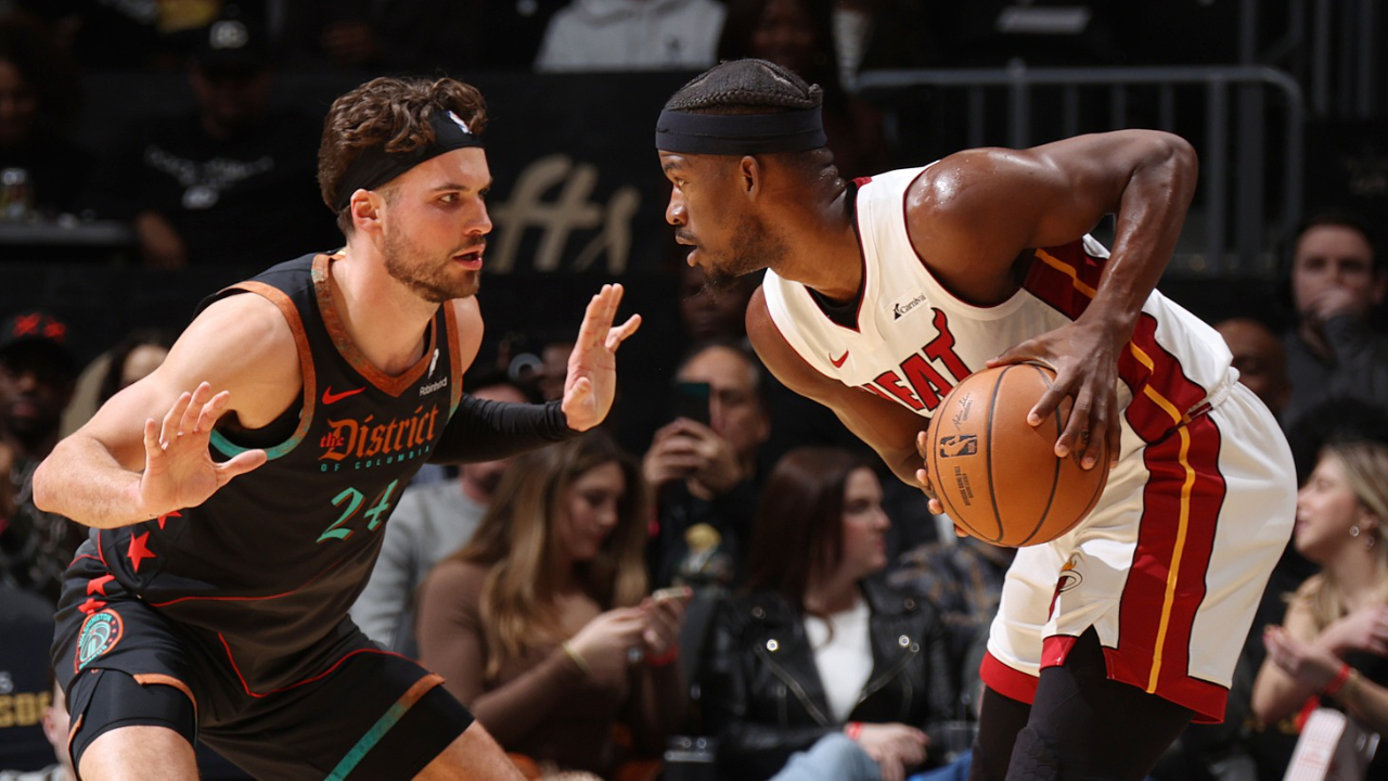 九游体育官网入口-奇才客场力克魔术，比尔砍下40分