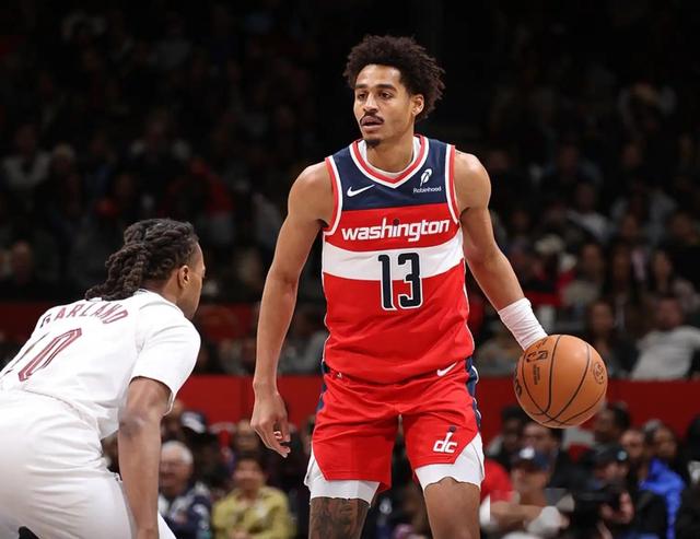 奇才客场力克魔术,比尔砍下40分 奇才客场力克魔术,比尔砍下40分